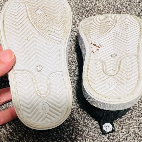 First Steps toddle boy shoes. Size 5 - Picture 8 of 8